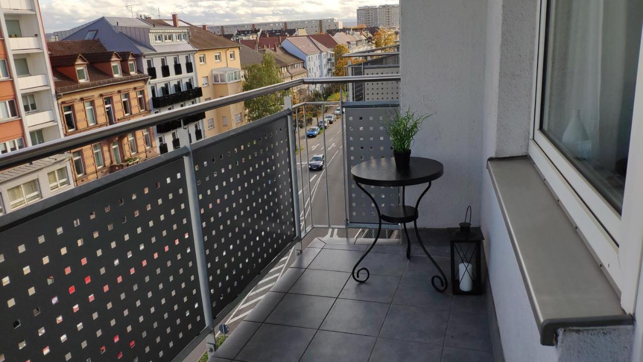 ZEN Apartments - Geräumig für 4 - Zentral - Balkon - Netflix Karlsruhe Exterior foto